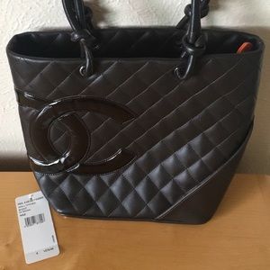 SOLD Chanel medium ligne cambon bucket tote